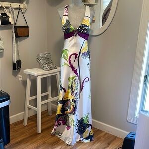 David's Bridal multicolor Plunge Neck Sleeveless Resort Gown